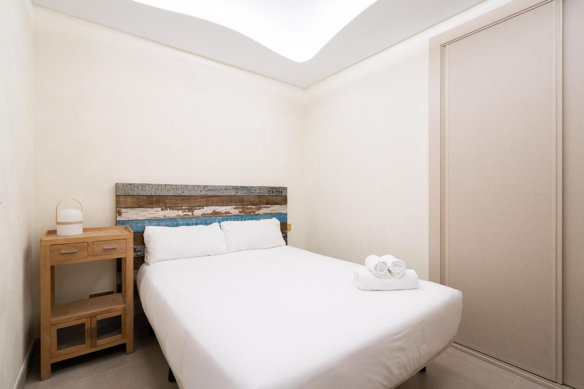 Apartamento Exclusivo En El Retiro Metro Ibiza Alquiler Temporal مدريد المظهر الخارجي الصورة